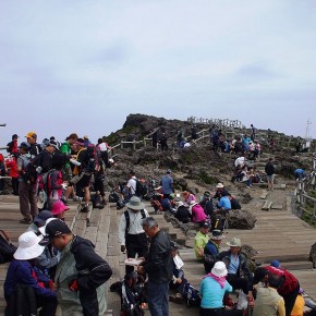 Koreans love the outdoors like Americans love spectator sports